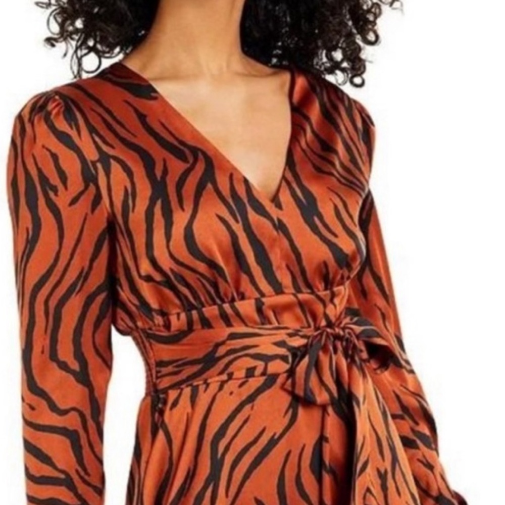 BAR 111 V-Neck Puff Sleeve Tiger Stripe Print Orange & Black Midi Dress L NWOT